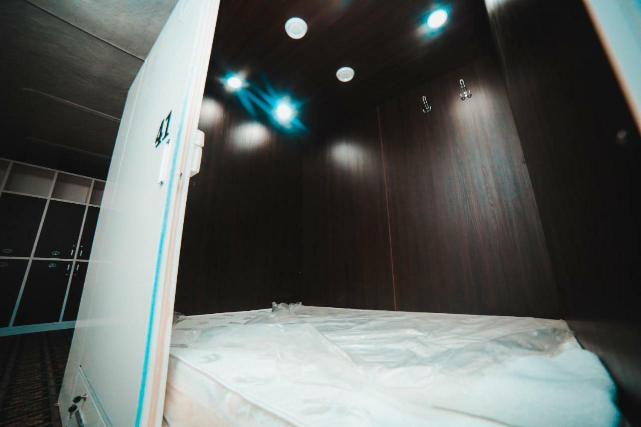 Capsule Hotel Technocave Bishkek Esterno foto